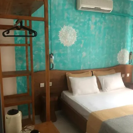 Sakız Kızı Butik Çeşme