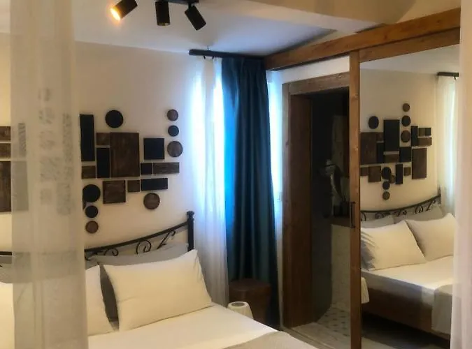 Sakiz Kizi Butik מלון *